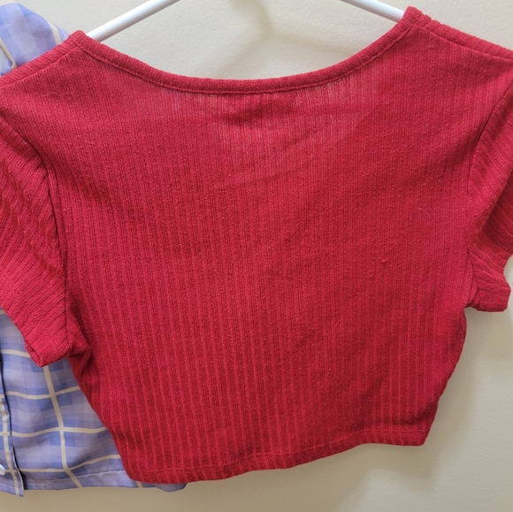 SHEIN BUNDLE! Button Down Crop Tops - Picture 16 of 16